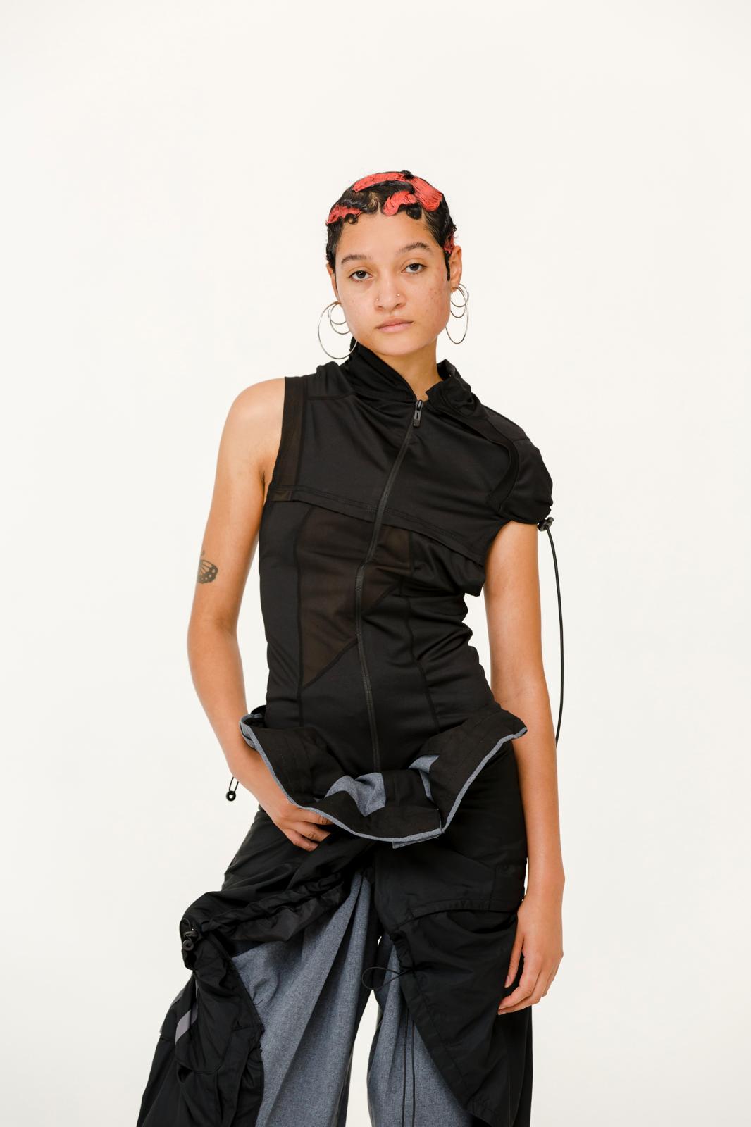 DRAPED SLEEVELESS VEST